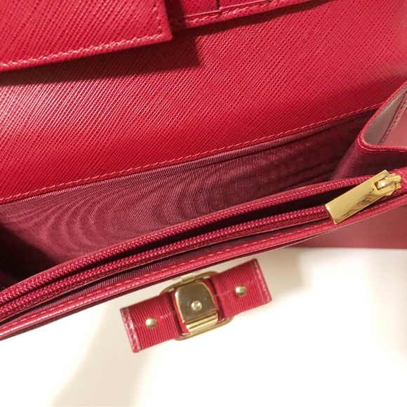 Authentic Salvatore Ferragamo Red Colour Leather Long Wallet Purse - Picture 11 of 15
